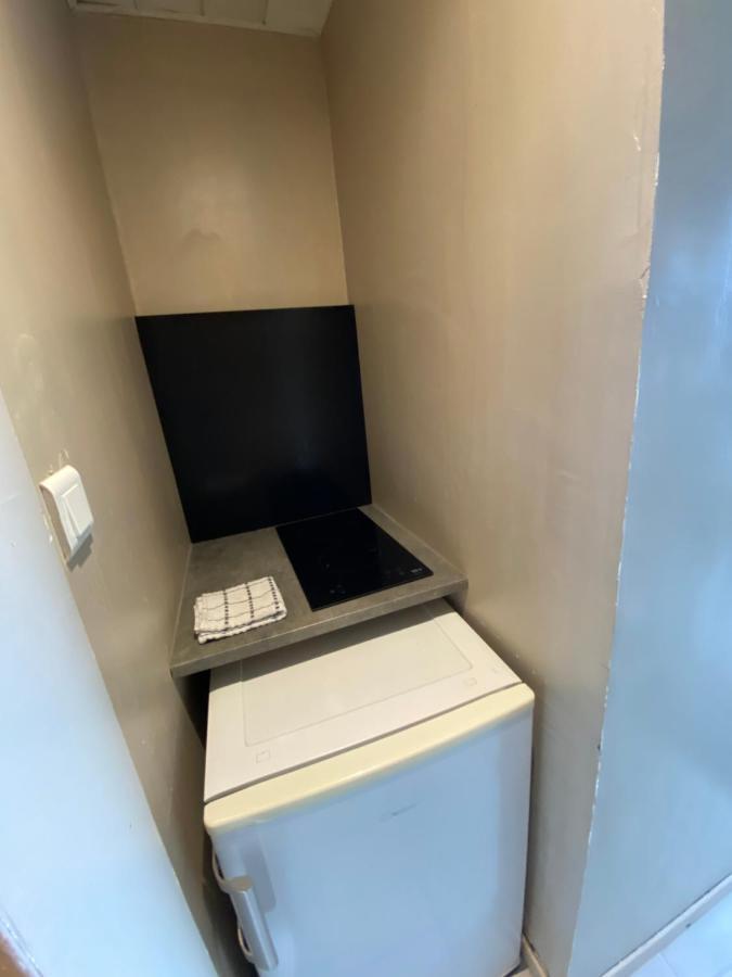 Studios & Appartements Confortables Au Centre De Bourbourg - Gare A Proximite Екстериор снимка