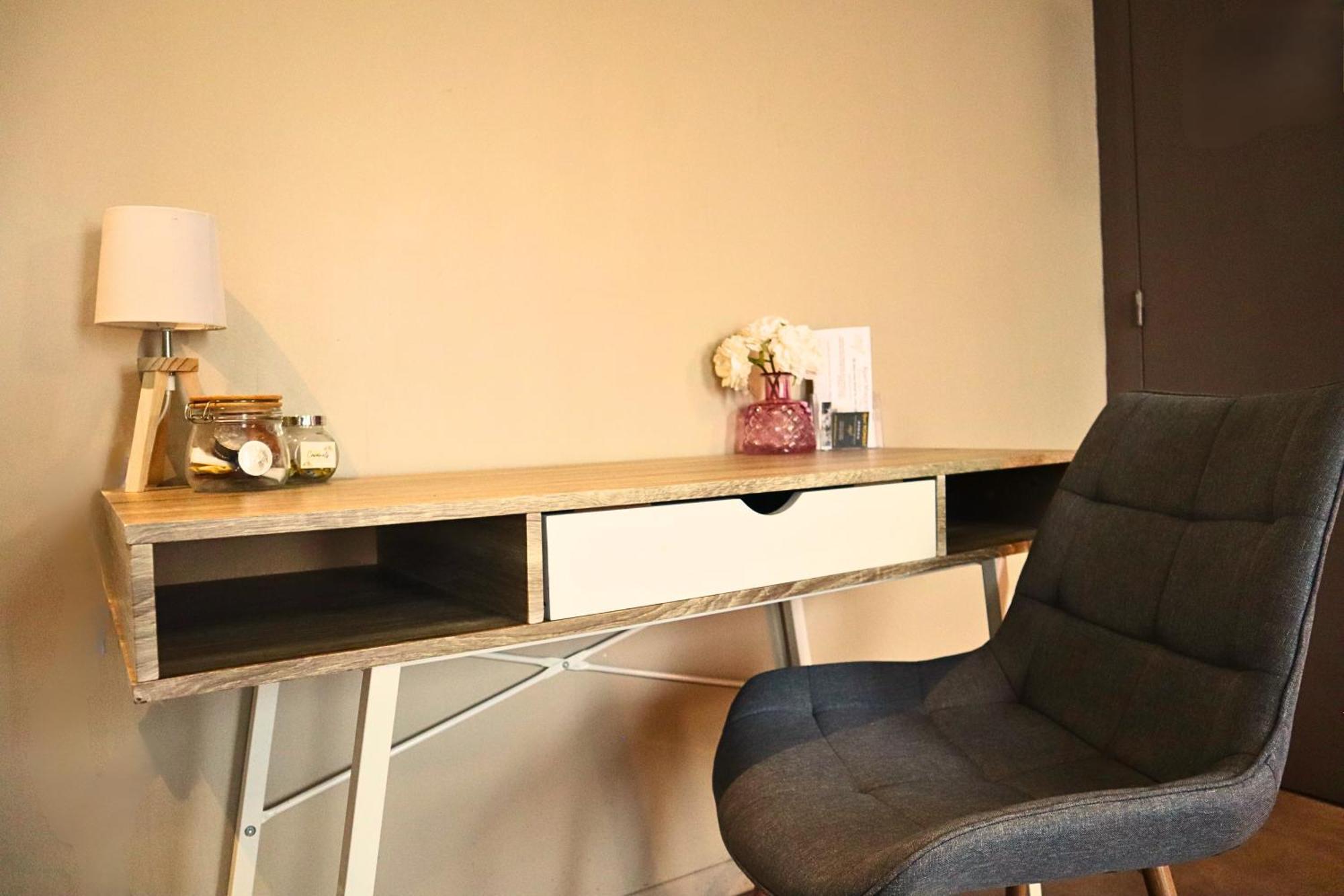 Studios & Appartements Confortables Au Centre De Bourbourg - Gare A Proximite Екстериор снимка