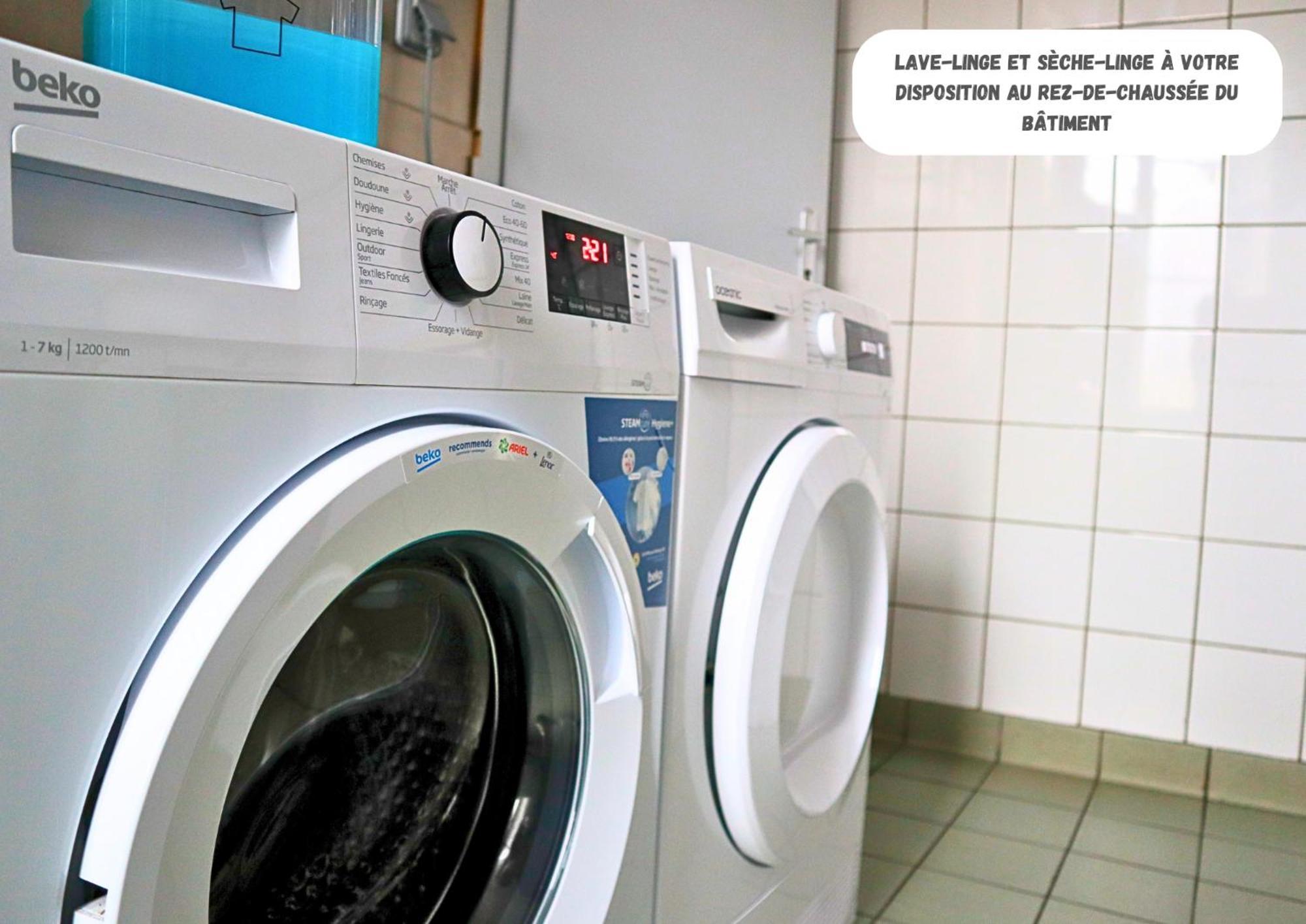 Studios & Appartements Confortables Au Centre De Bourbourg - Gare A Proximite Екстериор снимка